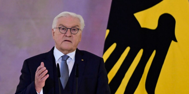 Presidenti gjerman shpërndan Parlamentin, cakton zgjedhjet për 23 shkurt