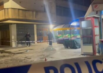 Atentat me dy të plagosur në Vlorë, plumbat kapin aksidentalisht shitësin e frutave