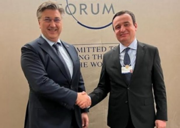 Kurti me ftesë të Plenkoviqit udhëton për në Zagreb më 13 dhjetor