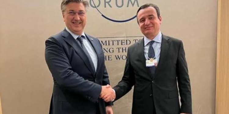 Kurti me ftesë të Plenkoviqit udhëton për në Zagreb më 13 dhjetor