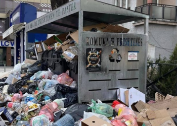 Punëtorët e “Pastrimit” në grevë, ankohet Komuna e Prishtinës