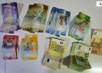 Dy kosovarë kapen me mijëra euro dhe franga në Morinë, nuk i kishin të deklaruara