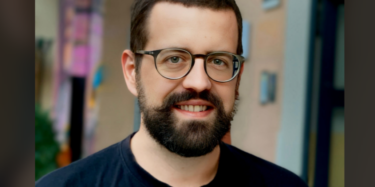 Agon Myftari i bashkohet televizionit TËVË1