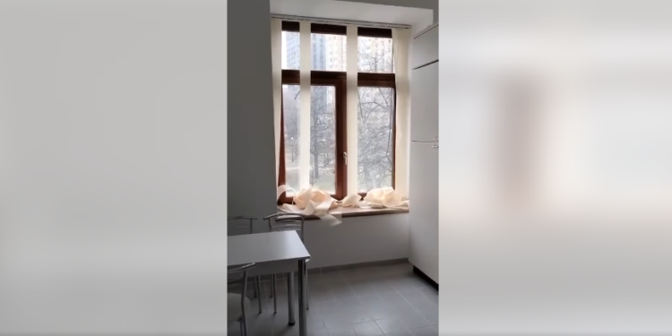 Dëmtohet edhe ambasada e Shqipërisë në Kiev nga sulmet ruse