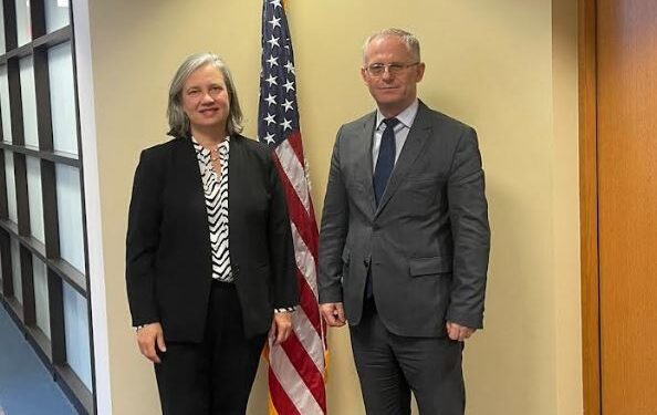 Bislimi takon zyrtaren e lartë të ShBA-së, flasin për sulmin në Ibër-Lepenc