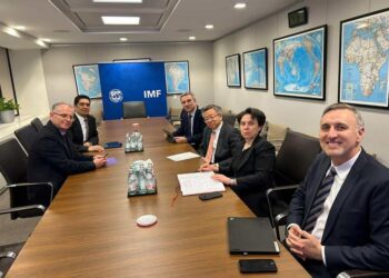 Bislimi takohet në ShBA me Bo Li nga FMN, flasin për zhvillimin ekonomik