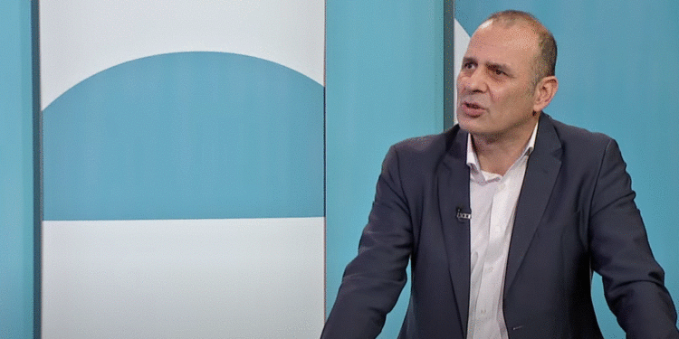 Canaj për Kusari-Lilën: Me këtë VV ka treguar se i duhet prapë me komuniku me Radoiçiqin