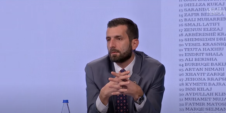 Demhasaj: AAK-ja do të jetë befasia e këtyre zgjedhjeve