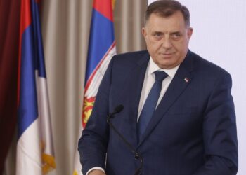 Milorad Dodik sfidon gjykatat, reagon Perëndimi