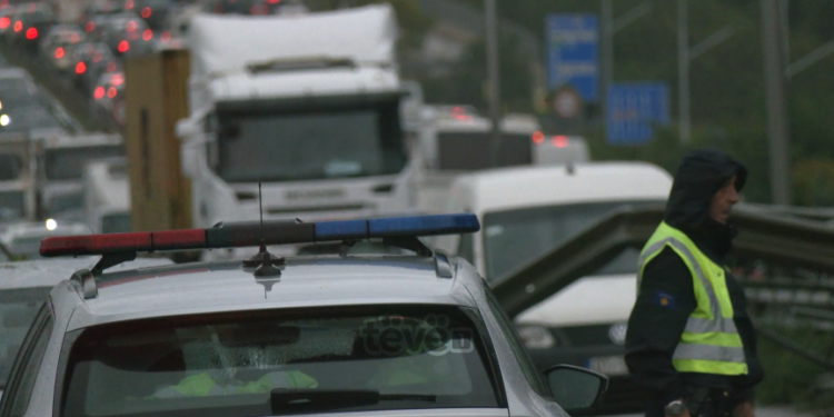 Cilët janë shkaktarët e aksidenteve gjatë sezonës së dimrit?