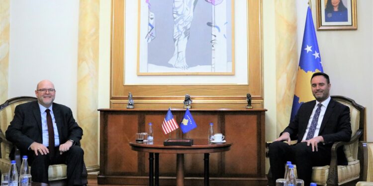 Konjufca në takim lamtumirës me Hovenierin: Do të angazhohemi për të forcuar edhe më shumë raportet me ShBA-në