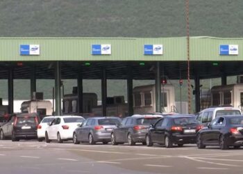 Rritet fluksi i kosovarëve në Morinë të Shqipërisë