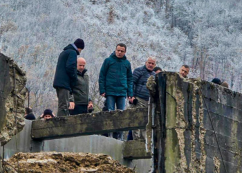 Kurti: Prurjet e ujit në KEK kanë arritur nivele optimale për furnizim me ujë të TC “Kosova B”