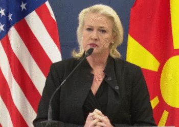 Ambasadorja amerikane paralajmëron sërish zgjerimin e listës së zezë në Maqedoninë e Veriut