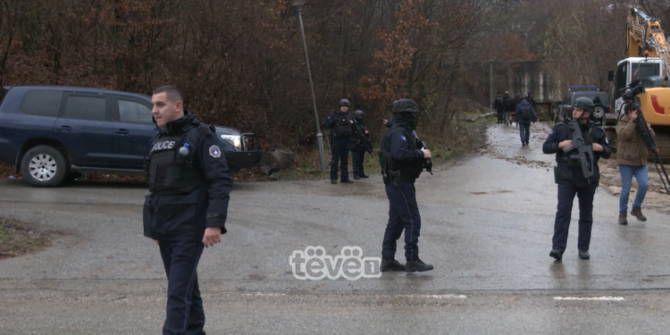 Angazhimi me orar të zgjatur i policëve në veri vlerësohet instrumentalizim i saj nga pushteti