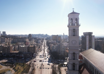 Komuniteti mysliman e katolik pësojnë rënie pas vitit 2011, ortodoksët shënojnë rritje