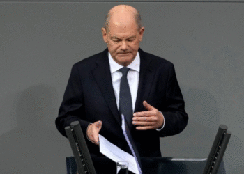 Scholzi e humb votëbesimin, hapet rruga për zgjedhje të reja në Gjermani