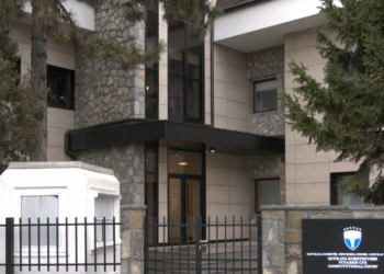 Kritikohet kalimi i Projektligjit për Byronë në dy lexime brenda pak orës