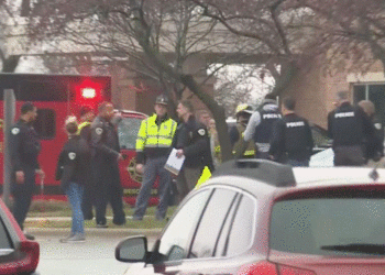 Tre të vrarë e gjashtë të plagosur nga të shtënat në një shkollë në SHBA