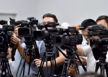 Reporterët pa Kufij: 54 gazetarë të vrarë më 2024