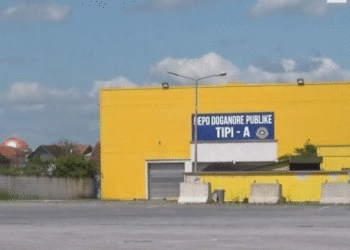 Policia gjen armë në një kamion që e drejtonte shtetasi serb