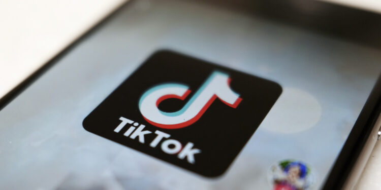 Në Shqipëri merret vendimi për mbylljen e TikTok-ut