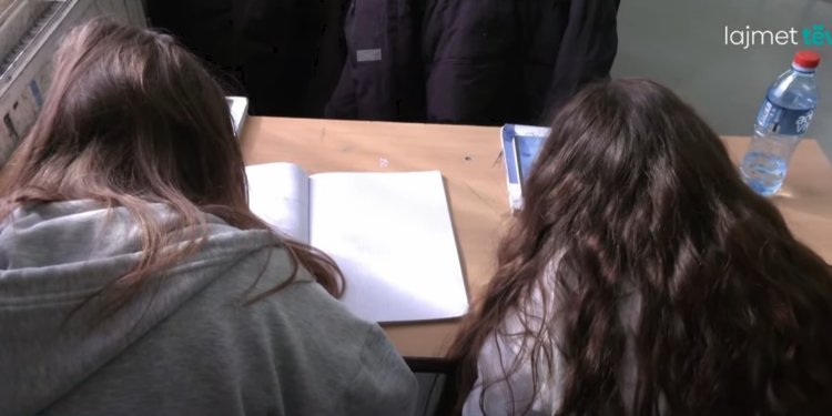 Mësuesit mund t’i nënshtrohen vlerësimit për licencim