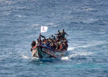 Mbi 60 emigrantë vdiqën pasi një varkë u përmbys pranë Spanjës