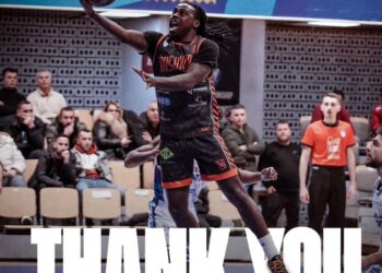 Amerikani White largohet nga Bashkimi