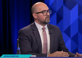 Zeqaj: Jakup Krasniqi është kthyer në PDK përmes djalit të tij, ndërsa Limajn një grup brenda partisë s’e pranuan