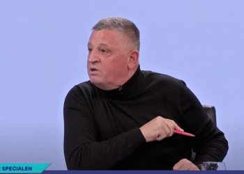 Haradinaj për Kurtin: Kjo është fyese, 2000 faqe i kisha mbush e kisha shku në vizitë