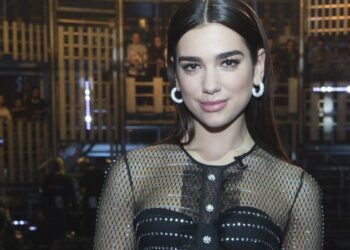Dua Lipa largohet nga Los Angeles pas shpërthimit të zjarreve masive: Është absolutisht shkatërruese