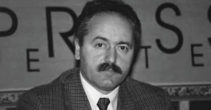 Osmani kujton Enver Malokun në 26-vjetorin e vrasjes së tij, kërkon që autorët të dalin para drejtësisë