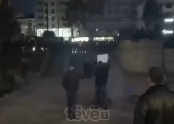 “Sami Lushtaku tentoi të sulmojë eskortën e Kurtit”, Komuna e Skenderajt paralajmëron padi ndaj Haxhiut
