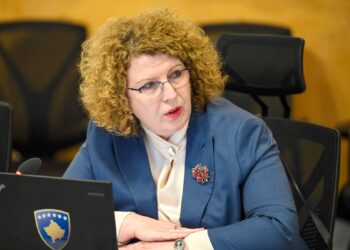 Hajdari: 50 për qind e operatoreve ekonomik kanë qenë të palicencuar në tregun e naftës