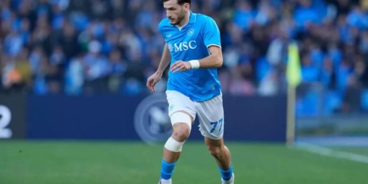 PSG-ja ofron dy lojtarë për Kvaratskhelian