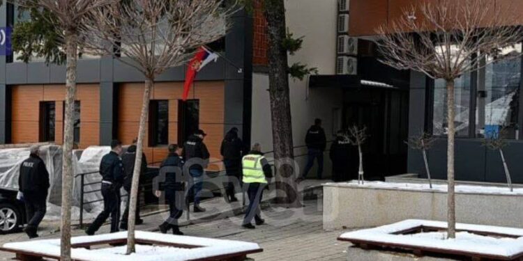 Prokuroria thotë se nuk ka lëshuar autorizim për bastisjet në objektet e strukturave paralele