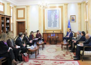 Konjufca priti delegacionin e Asamblesë Parlamentare të KE-së, flasin për zgjedhjet