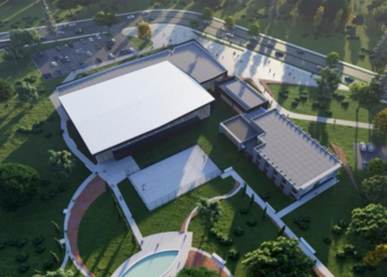 Rama i reagon ministrit Çeku për palestrën multisportive