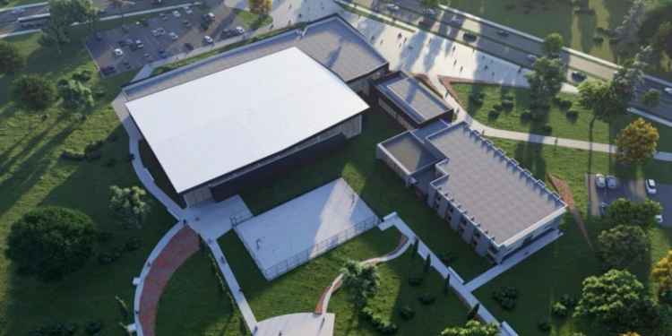 Rama i reagon ministrit Çeku për palestrën multisportive