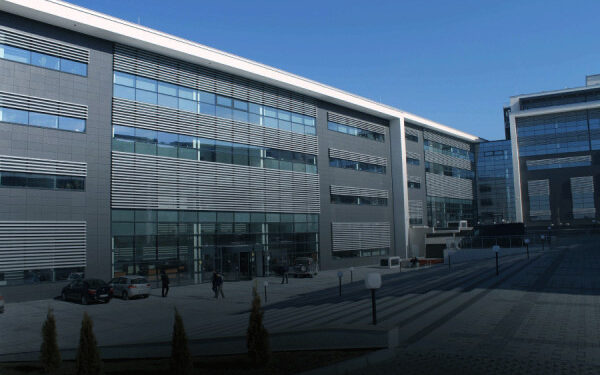 Dënimi i parë në mungesë, precedent i rëndësishëm për sistemin gjyqësor në Kosovë