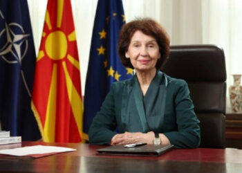 Presidentja e Maqedonisë së Veriut përdor veton ndaj Ligjit për mbrojtjen e fëmijëve