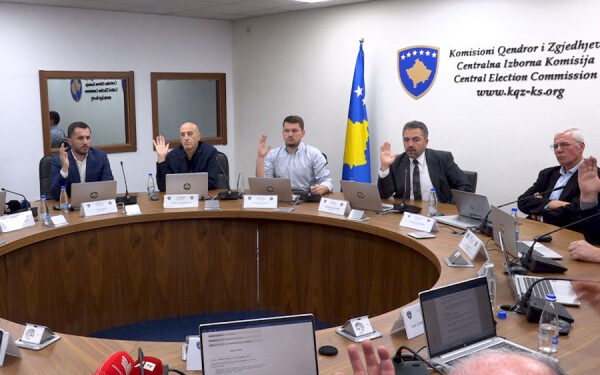 Dështon ndarja e mjeteve për subjektet politike