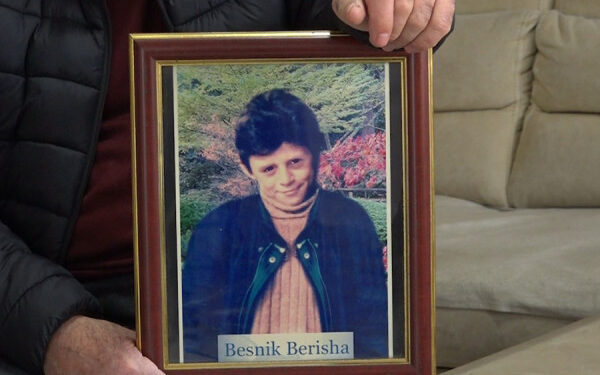Kërkimi pa fund për Besnikun…