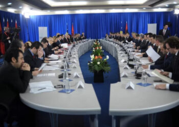 ​11 vjet nga mbledhja e parë historike e qeverive Kosovë-Shqipëri