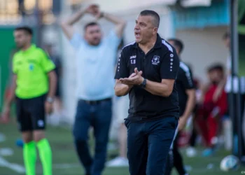 Llapi kompleton stafin e trajnerëve