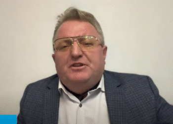 Berisha i reagon Kurtit: Partitë opozitare nuk reformohen asnjëherë për tu dukur si ti dhe LVV-ja