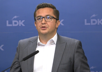 “Kosova në izolim ekonomik”, Mustafa kritikon Qeverinë Kurti për dështim në ekonomi