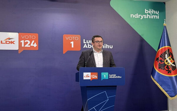 ​Mustafa: Kurti është në panik, andaj bërtet e fyen partitë e tjera