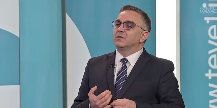 Tahiri: Fabrika e municionit për efekt elektoral, fotografia e marrëveshjes i ngjanë banerave të fushatës